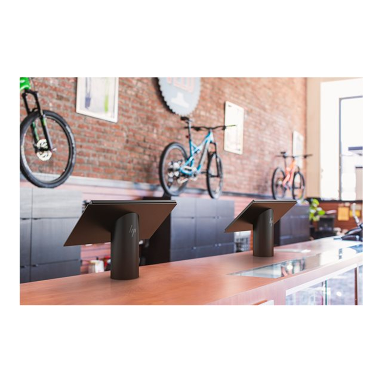 EO141 AiO T C3965U 4GB/128 PC Intel C3965U/ 128GB SSD/ 4GB DDR4/ W10 IoT64 EN LTSB 19 EN W10I6/ 3yr 