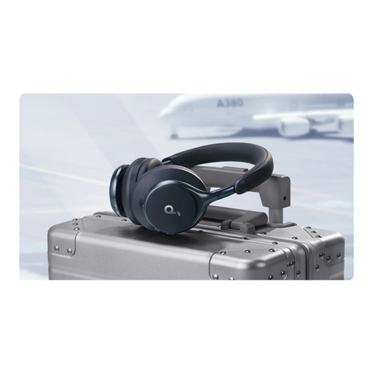 Space One - Black Space One - Black