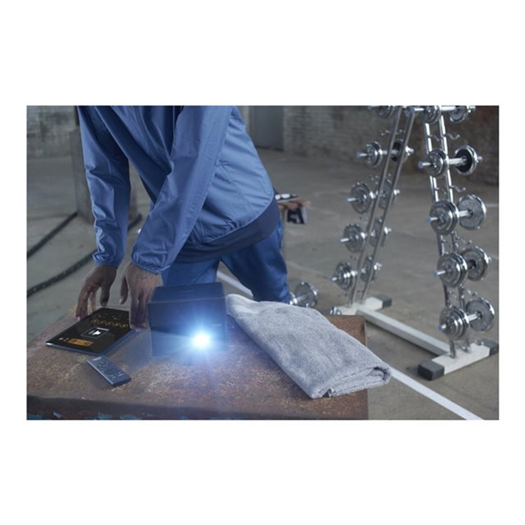 EF-12 Projectors 3LCD 16:9 USB 2.0 EF-12 Projectors 3LCD 16:9 USB 2.0