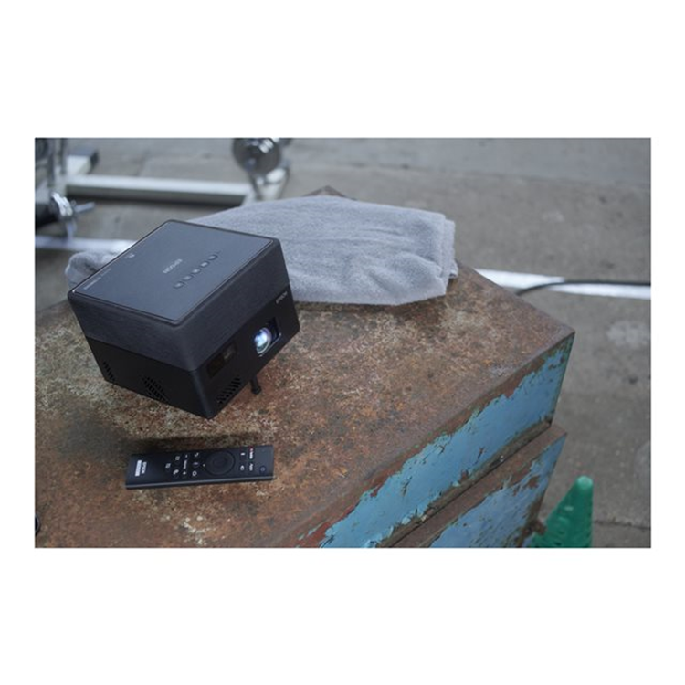 EF-12 Projectors 3LCD 16:9 USB 2.0 EF-12 Projectors 3LCD 16:9 USB 2.0