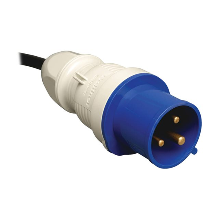 7.7kW Single-Phase 200-240V Basic PDU 1