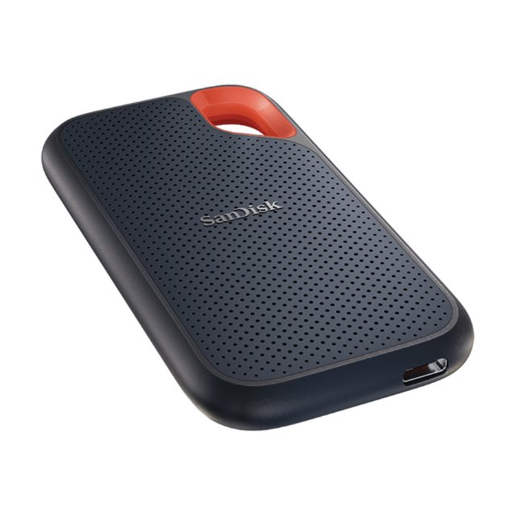 SD Extreme 4TB Portable SSD 1050MB/s Rea SD Extreme 4TB Portable SSD 1050MB/s Rea