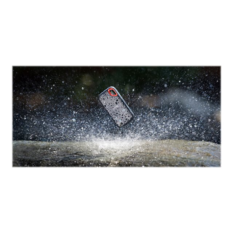 SD Extreme 4TB Portable SSD 1050MB/s Rea SD Extreme 4TB Portable SSD 1050MB/s Rea