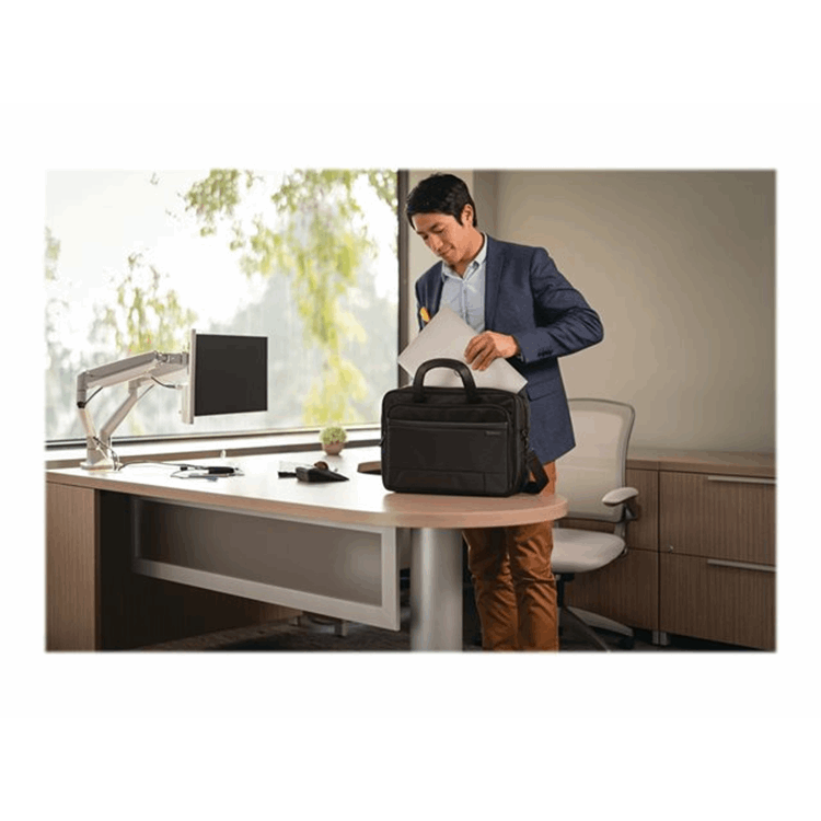 Contour" 2.0 15.6" Business Laptop Brief