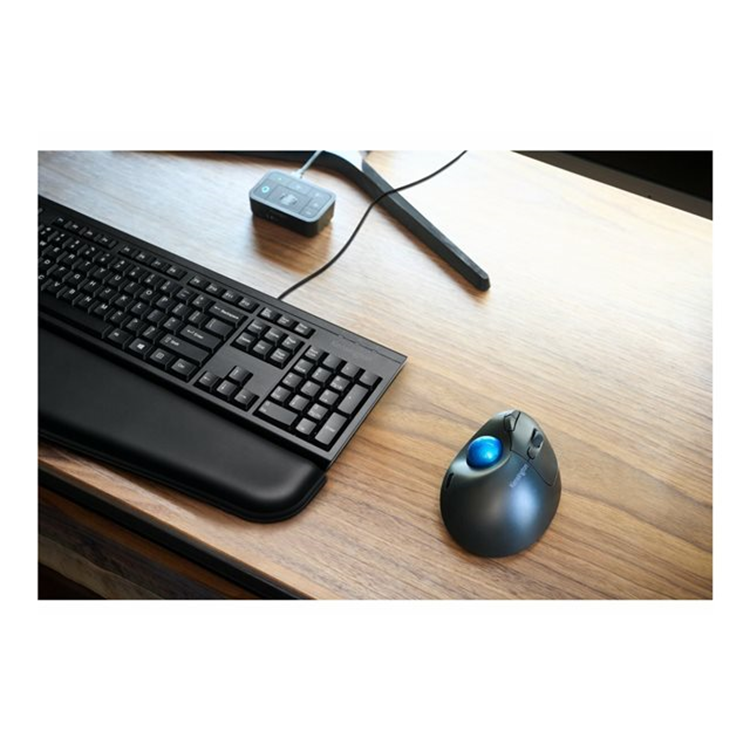 KB100 EQ Standard Keyboard - Pan Nordic KB100 EQ Standard Keyboard - Pan Nordic