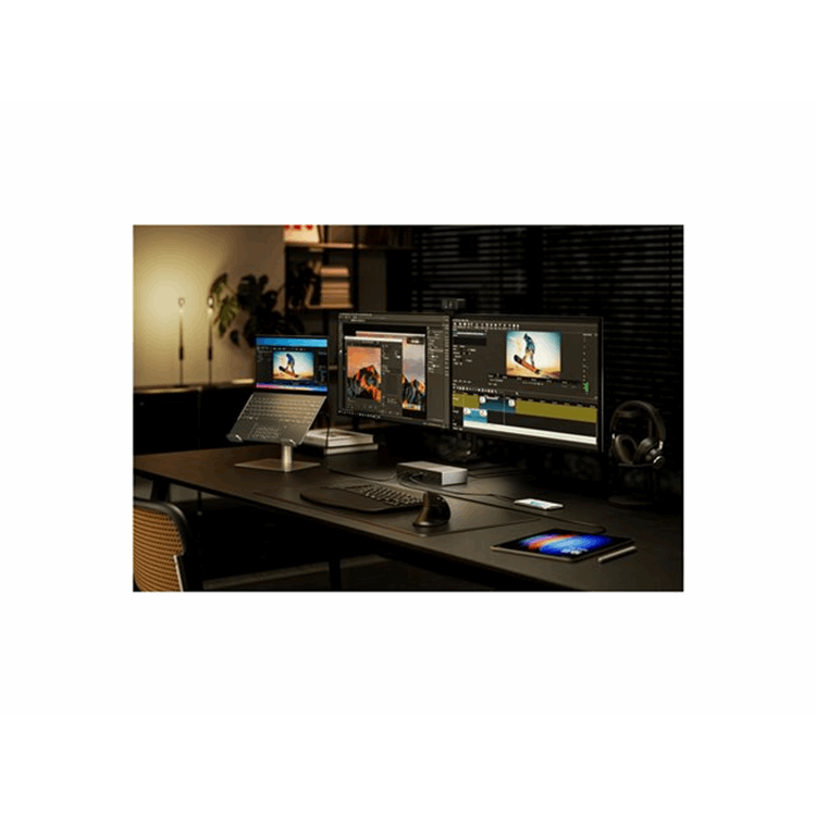 SD5000T5 EQ Thunderbolt 5 Triple 4K