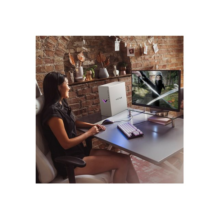 HP VICTUS TG02-0025nd R7 5700G 16GB 1TB